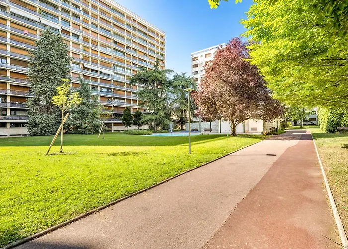Bngo L Le Spacieux Cocon Partdieu L Parking, 4p * ليون